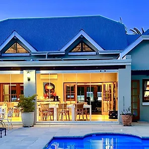 Summit Place Guest house Cape Town